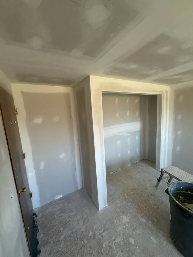 Drywall Corner Bead Repair by The Patch Guyz